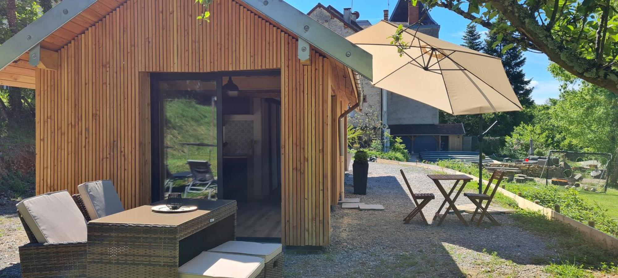 Lodge Du Chateau De Feschaux Villeneuve-sous-Pymont Exterior photo