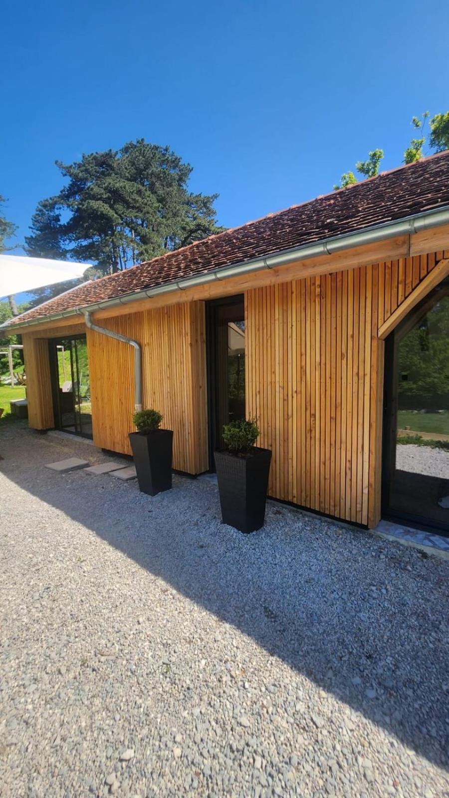 Lodge Du Chateau De Feschaux Villeneuve-sous-Pymont Exterior photo